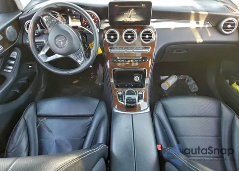 2016 Mercedes-Benz Glc 300 4Matic z USA, uszkodzony, nr VIN WDC0G4KB9GF021481